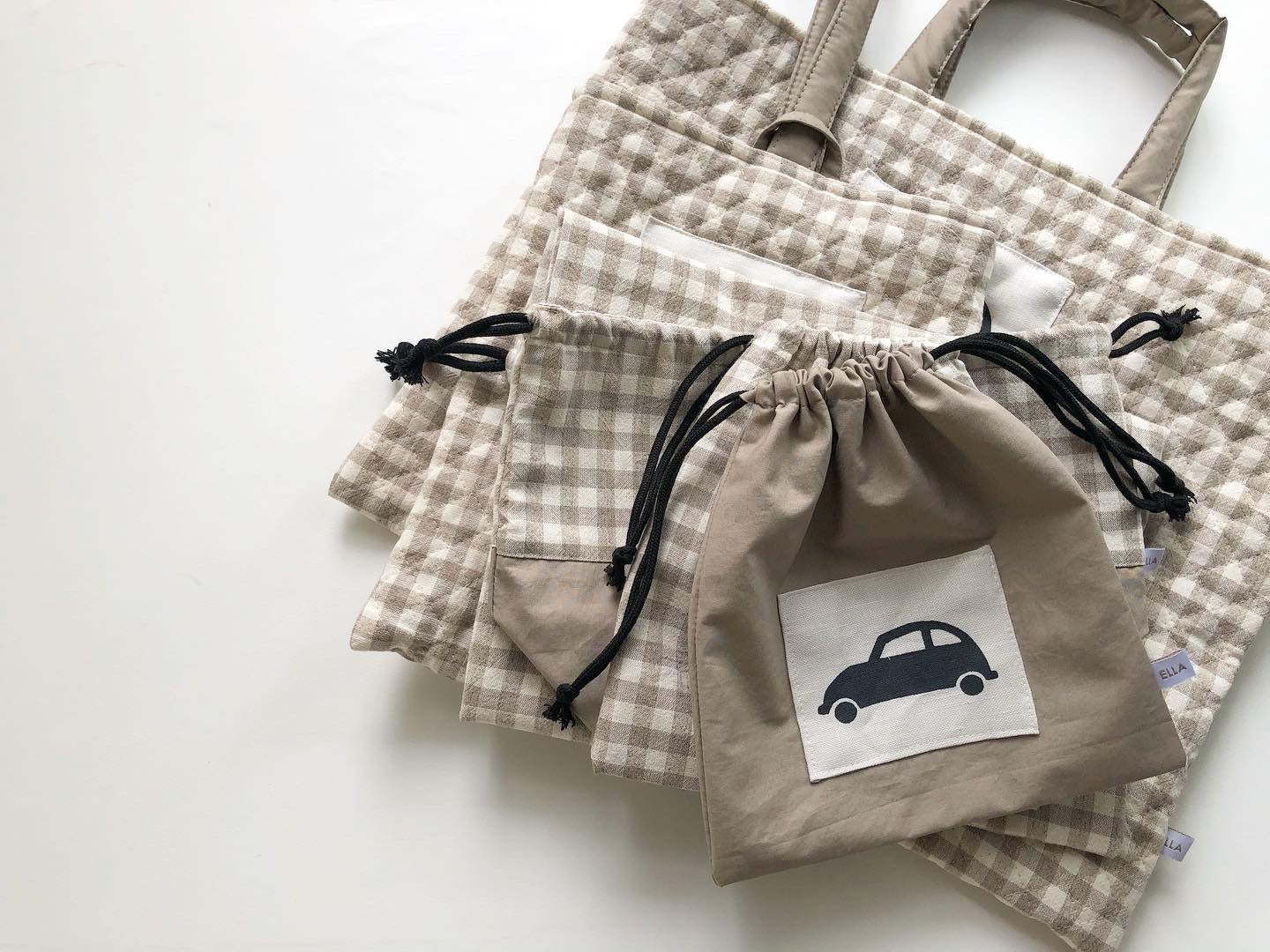 Cafe latte  /  Beige check  キルティング上靴入れ